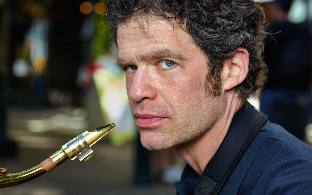 Anton Schwartz performs at the 2017 Earshot Jazz Festival