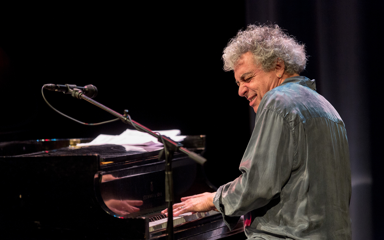 Jovino Santos Neto playing piano, photo by Daniel Sheehan.