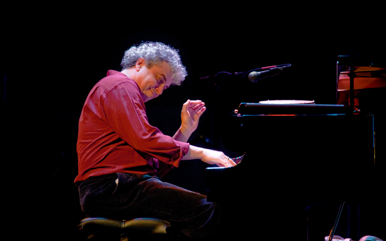 Jovino Santos Neto playing the piano