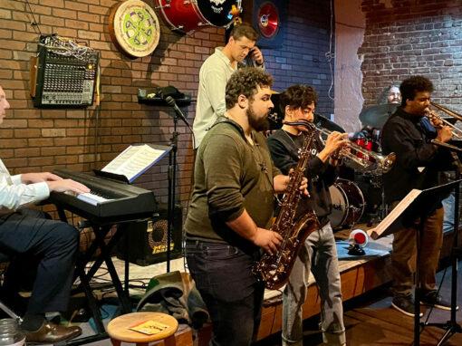 A Jazz Primer: Trading Fours at Seattle’s Owl ‘N Thistle